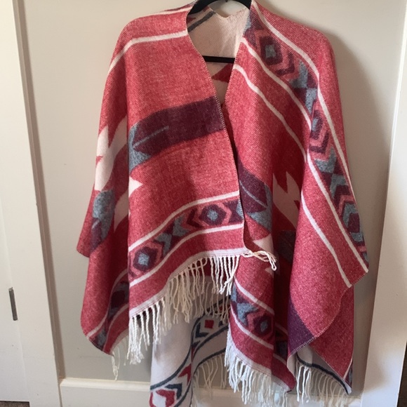 Reversible poncho - Picture 3 of 6